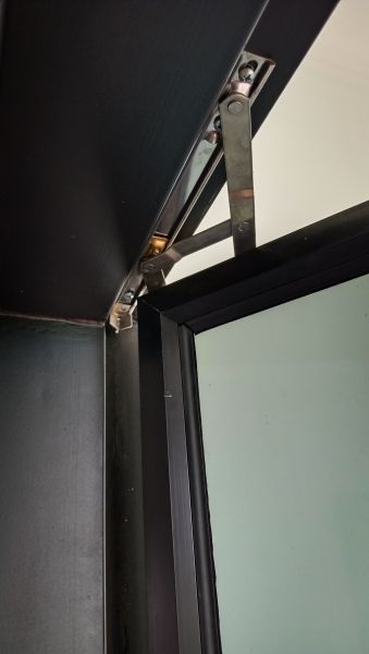 Pivot Window Replacement in Springtown